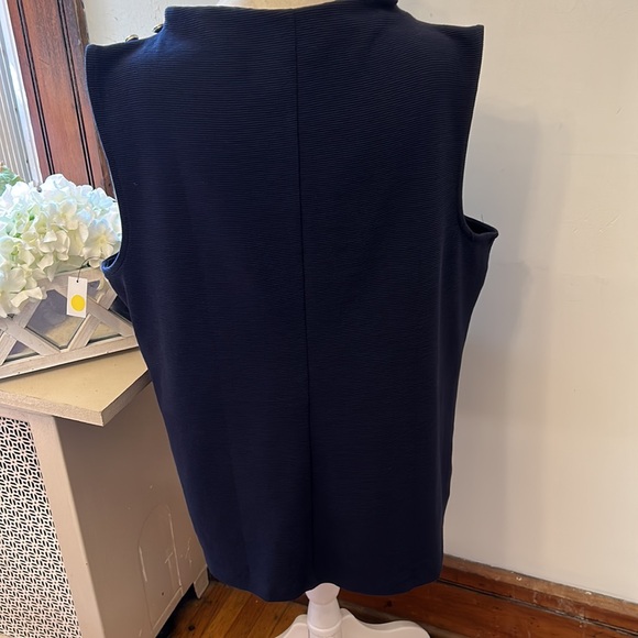 Talbots navy blue sleeveless button accent blouse Size XL New - Picture 7 of 9